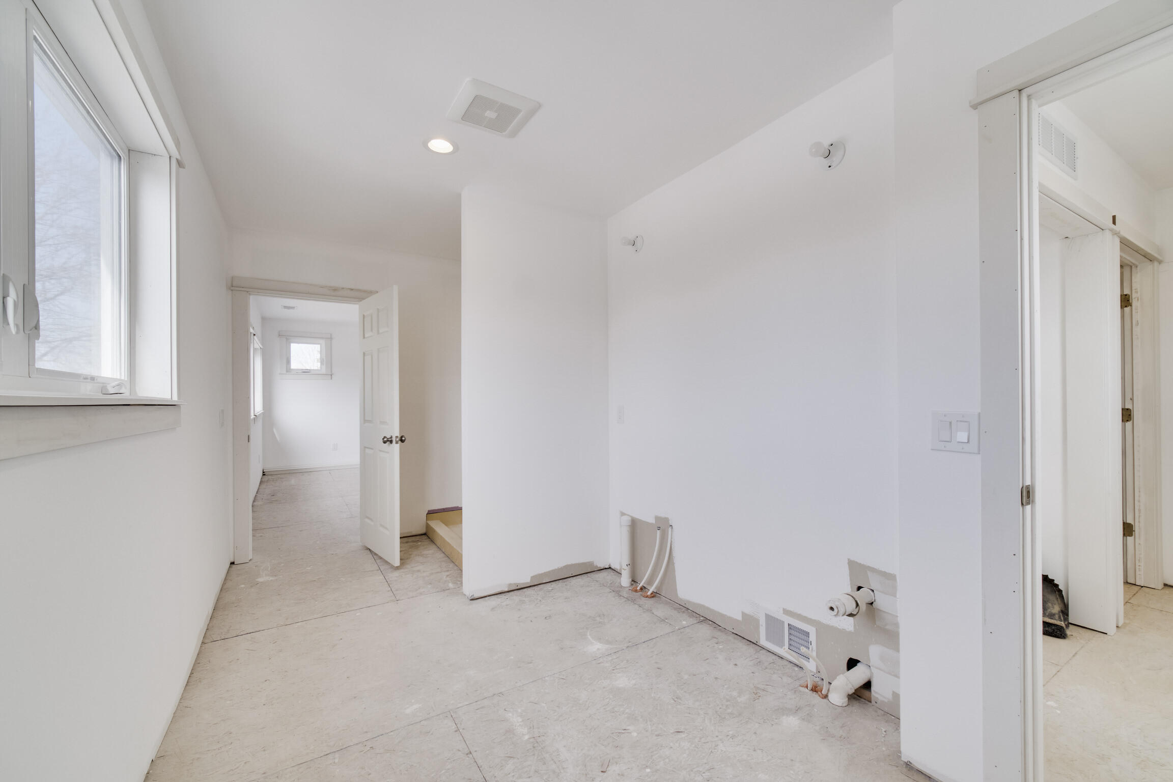 8579 Bayview Road Onekama, MI 49675 - Photo 52 of 72 4th full bath - upstairs