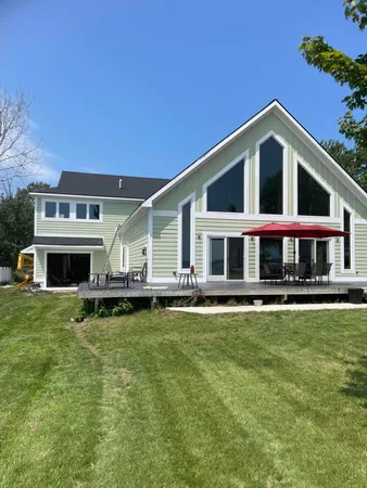 $1,550,000 | 8579 Bayview Road, Onekama, MI 49675