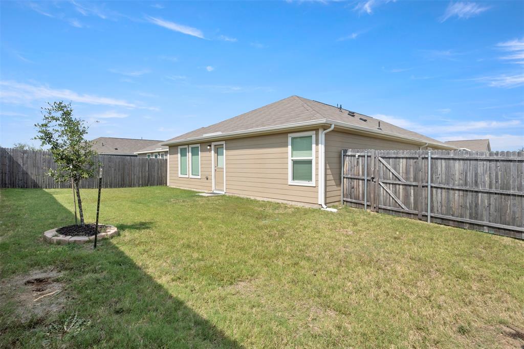 11807 Marcellus Way Rhome, TX 76078 - Photo 27 of 28 Gallery Image 27