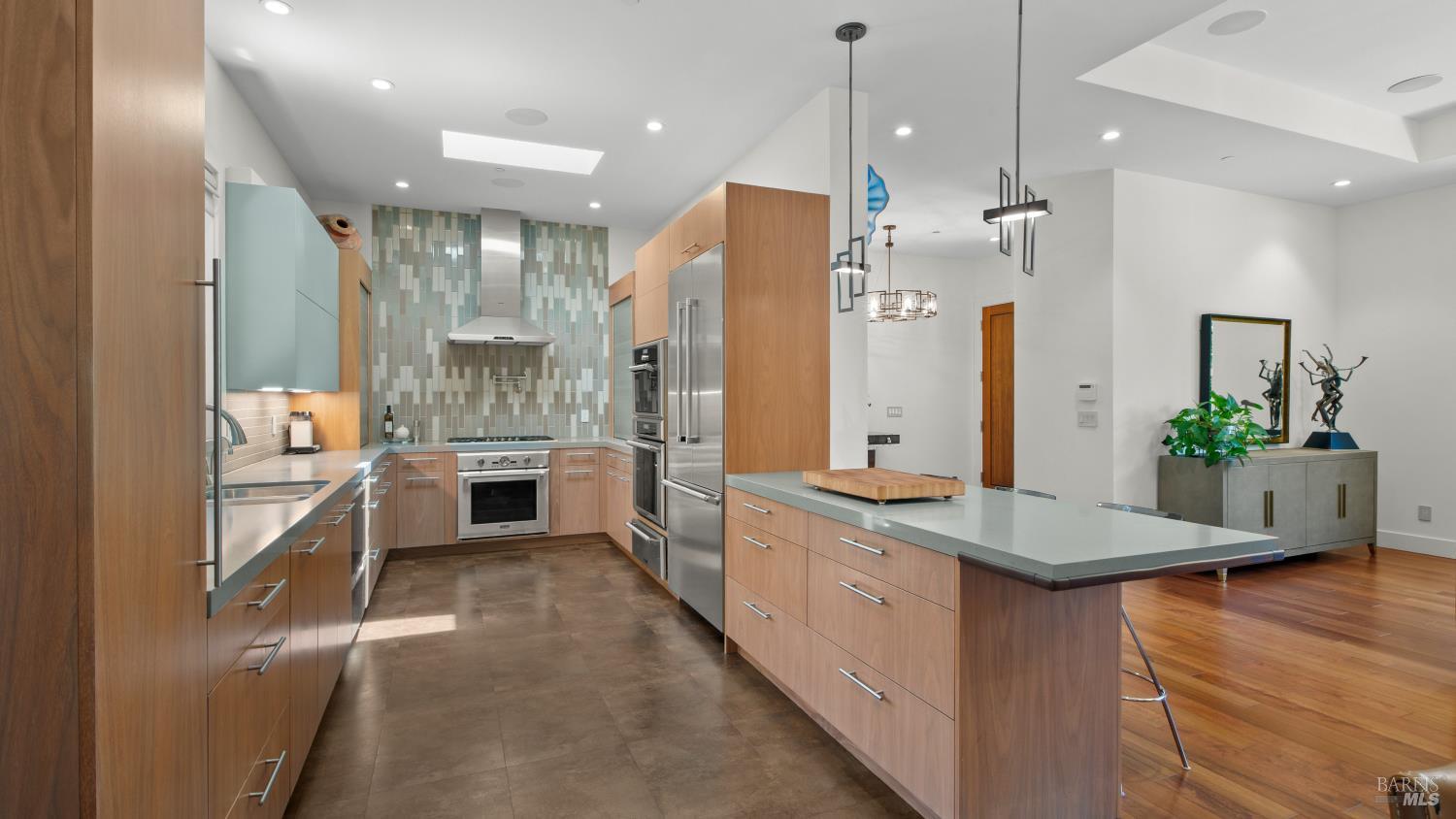 21 Eye Street San Rafael, CA 94901 - Photo 24 of 92
