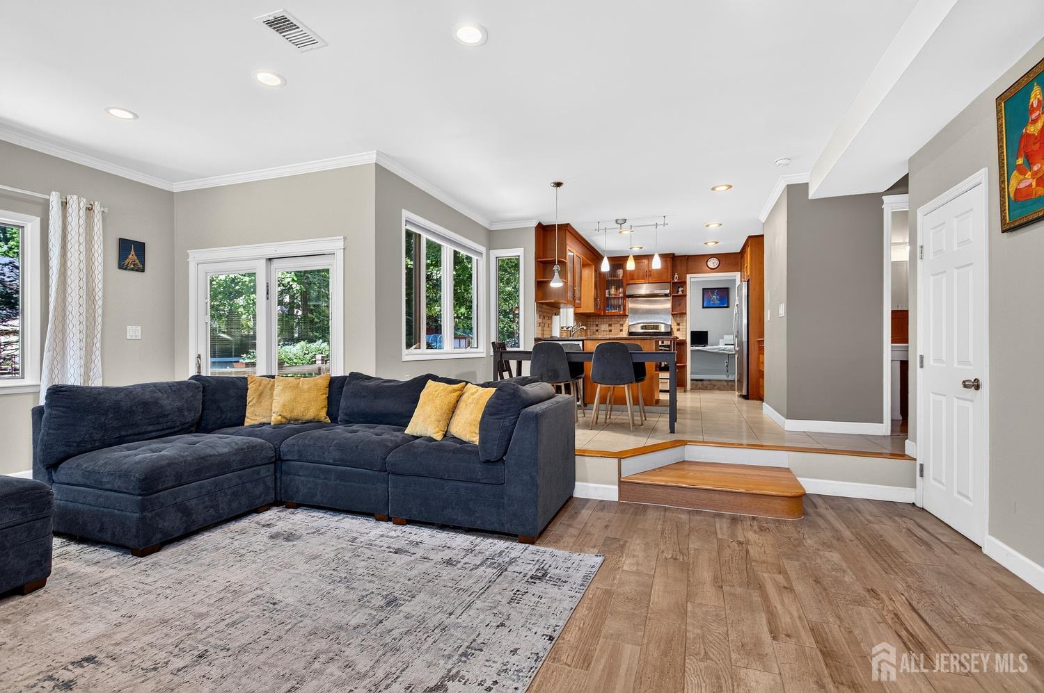 16 Brookdale Road East Brunswick, NJ 08816 - Photo 19 of 31