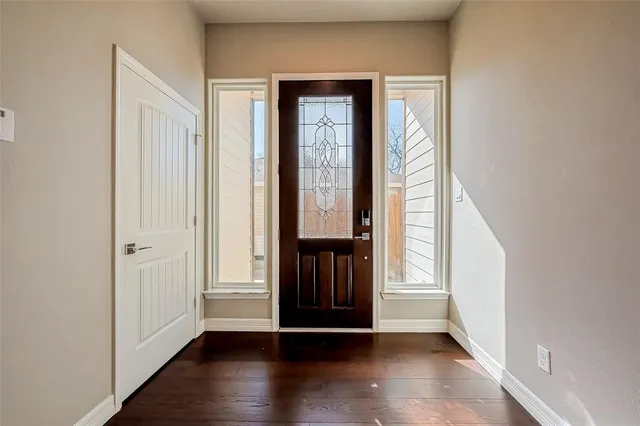 $2,200 | 4307 Hershe Street, Houston, TX 77020