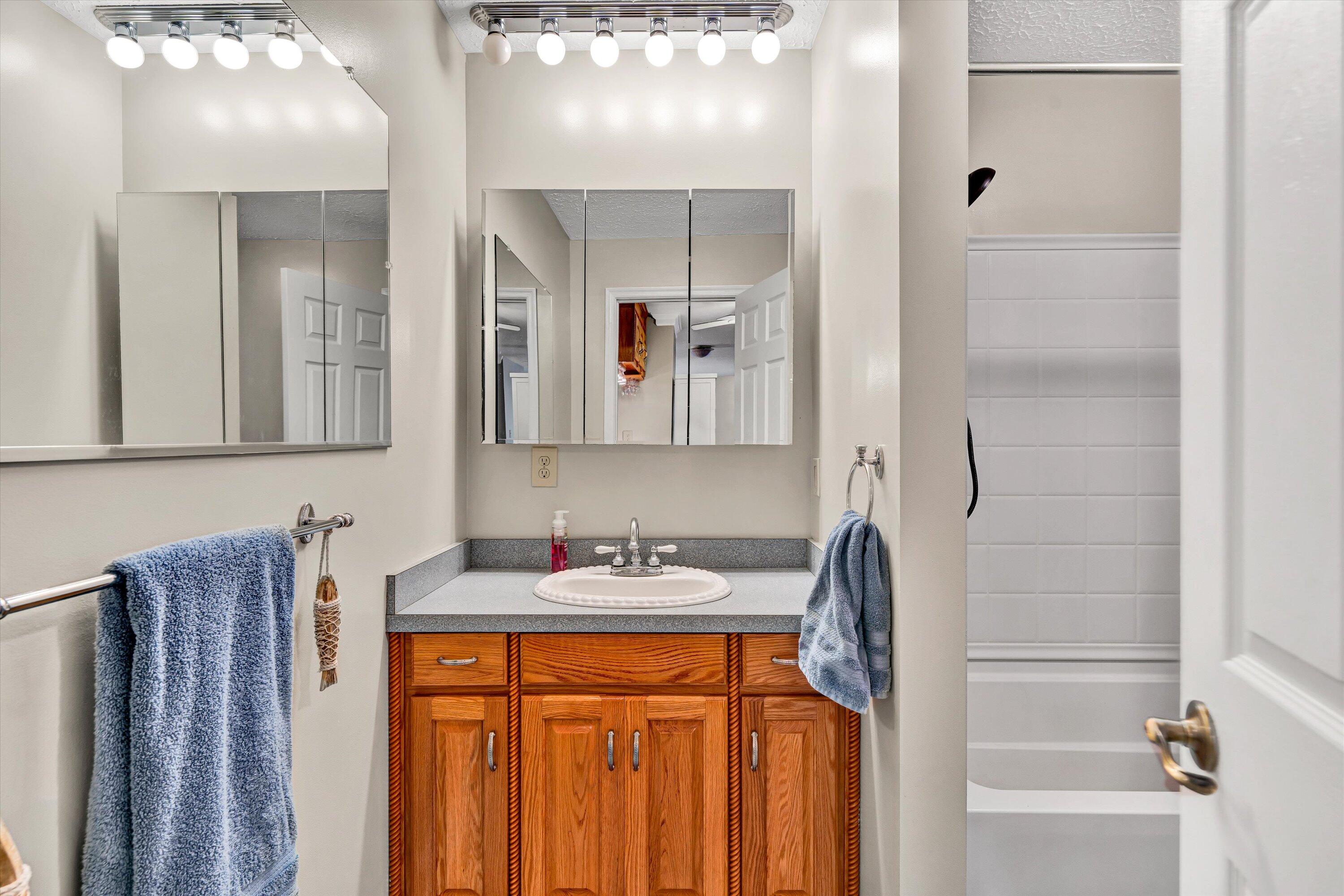 228 Cove Road Penhook, VA 24137 - Photo 15 of 57 12-DSC00316