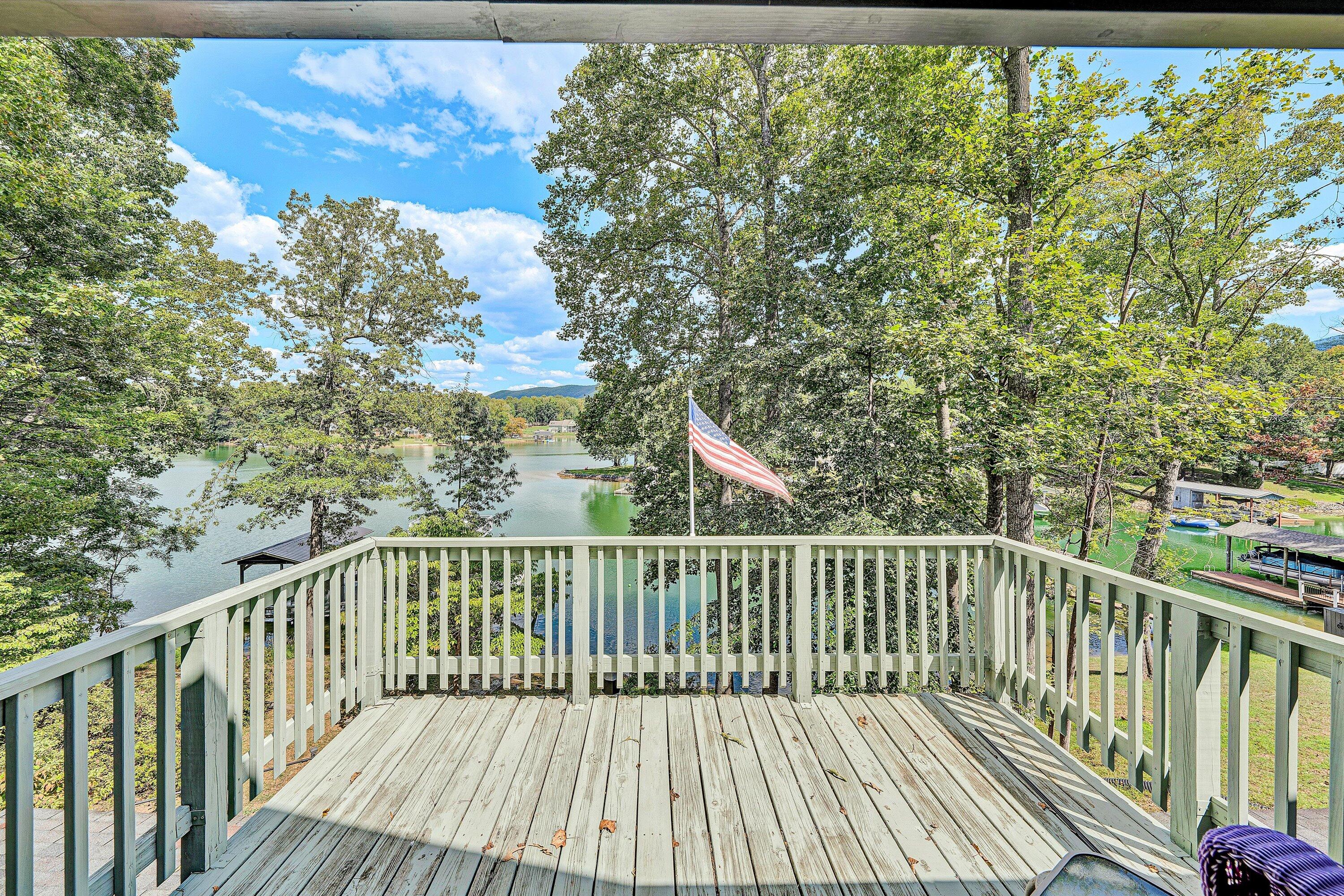 228 Cove Road Penhook, VA 24137 - Photo 36 of 57 34-DSC00382