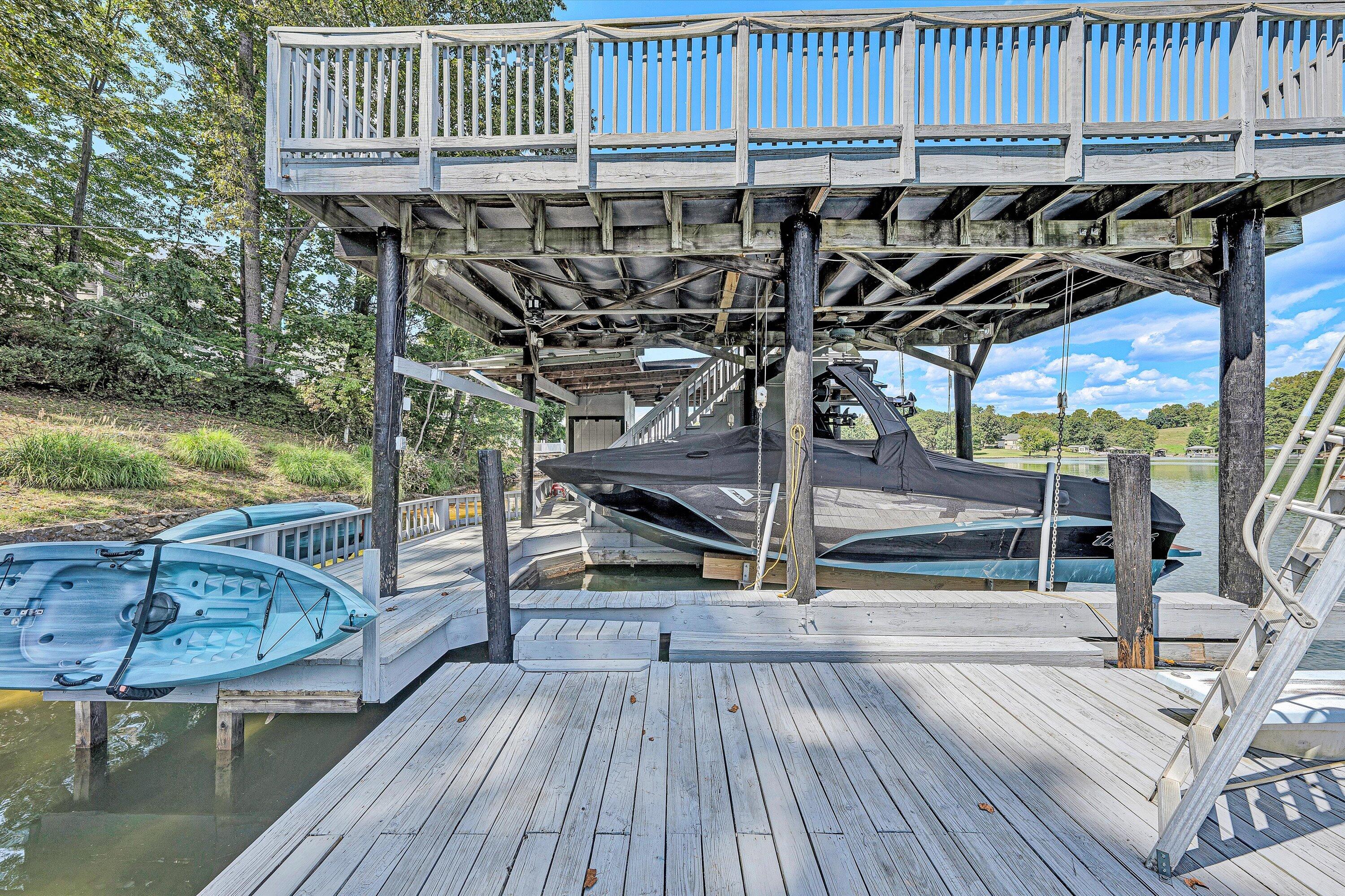 228 Cove Road Penhook, VA 24137 - Photo 6 of 57 45-DSC00418