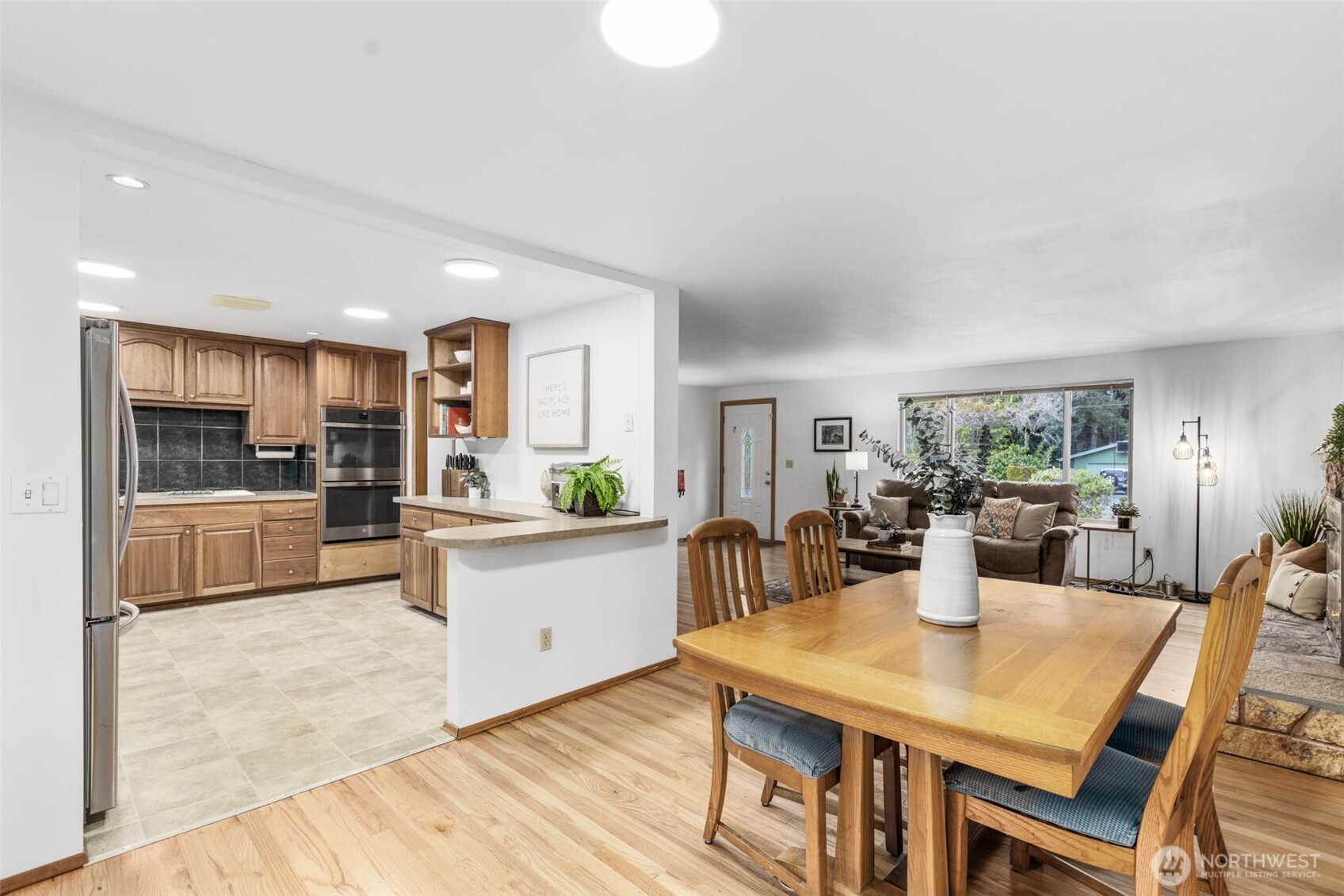 14615 Southeast 178th Place Renton, WA 98058 - Photo 11 of 40