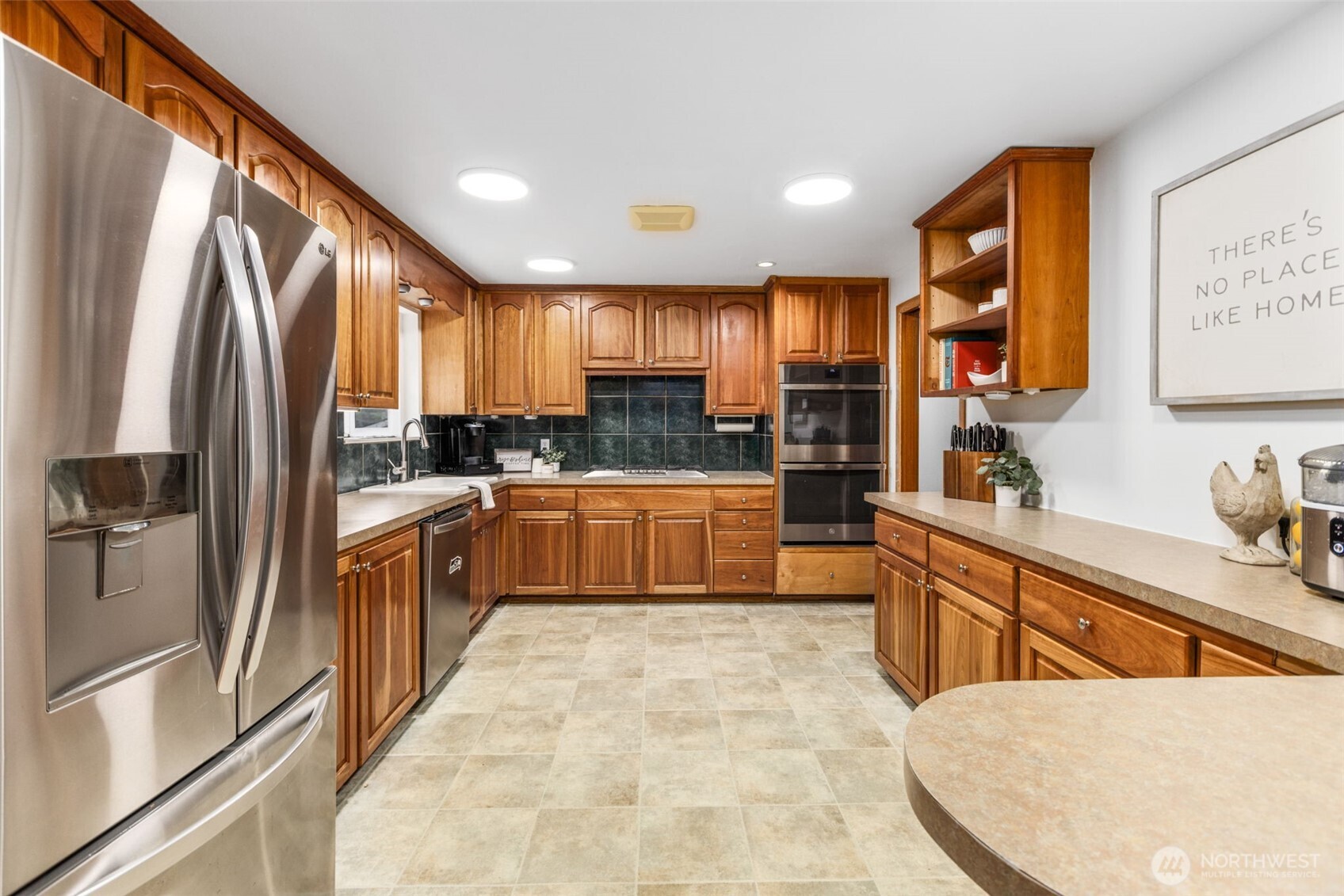 14615 Southeast 178th Place Renton, WA 98058 - Photo 13 of 40