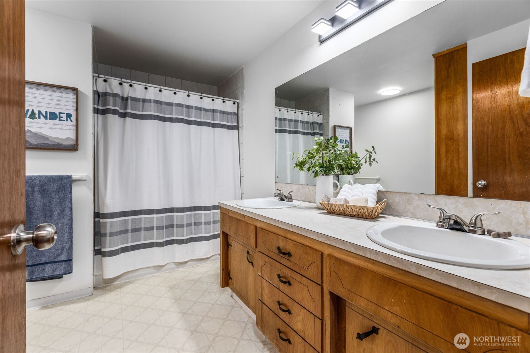 14615 Southeast 178th Place Renton, WA 98058 - Photo 25 of 40