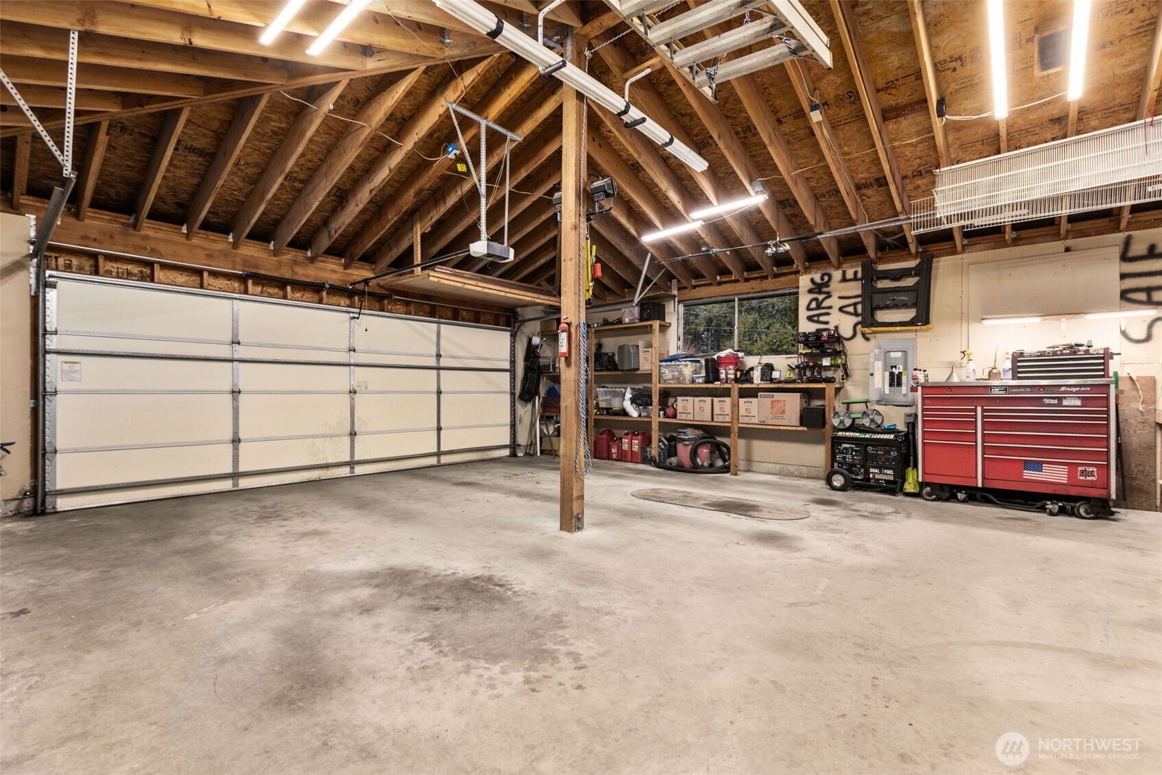 14615 Southeast 178th Place Renton, WA 98058 - Photo 33 of 40