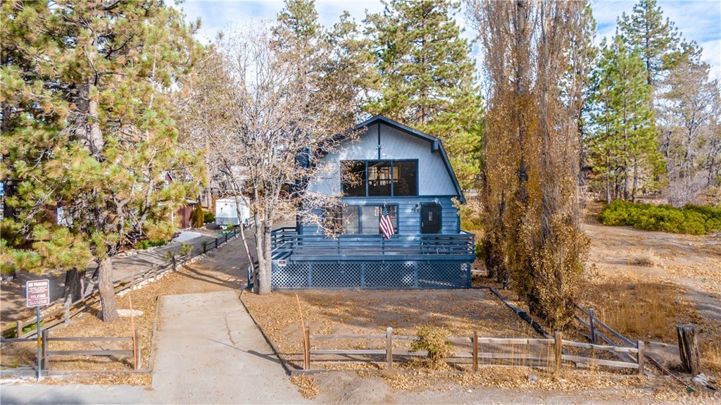 725 Temple Lane Big Bear Lake, CA 92315 - Photo 51 of 65 a front view of a house with garden