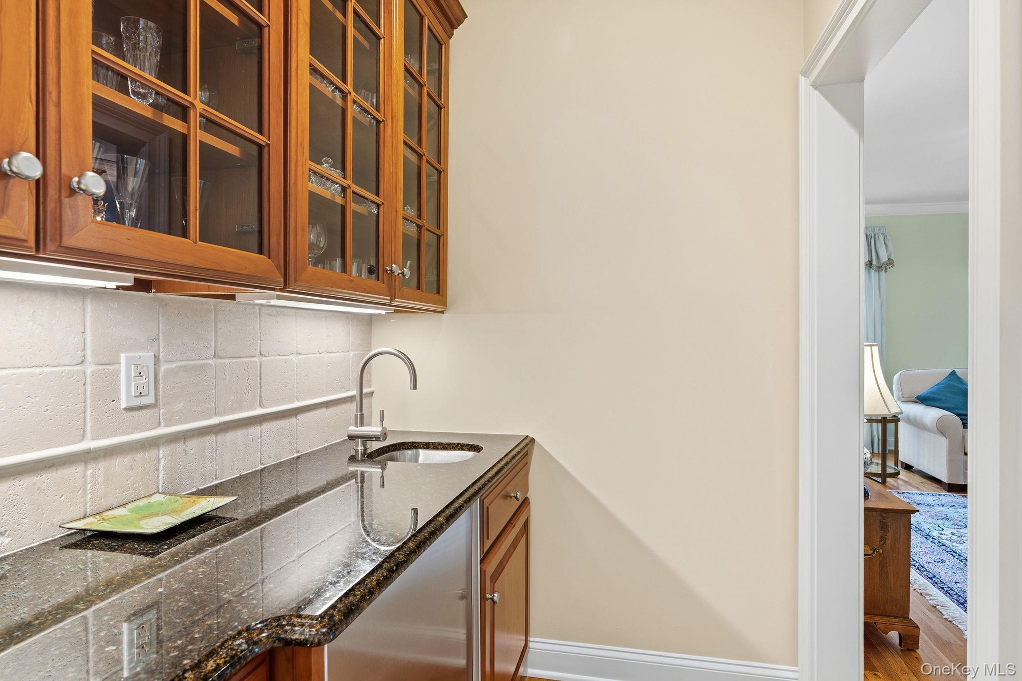 77 Old Stone Hill Road Pound Ridge, NY 10576 - Photo 8 of 37