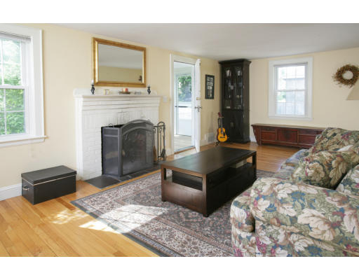 51 Princess Road Newton, MA 02465 - Photo 3 of 8
