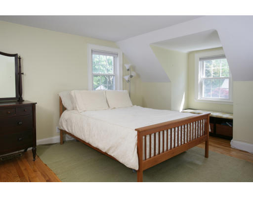 51 Princess Road Newton, MA 02465 - Photo 5 of 8