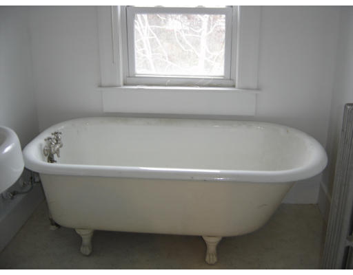 132 Coolidge Road Worcester, MA 01602 - Photo 22 of 30 Gallery Image 22