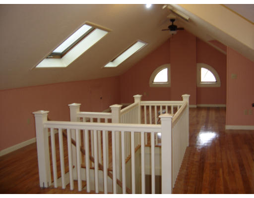 132 Coolidge Road Worcester, MA 01602 - Photo 27 of 30 Gallery Image 27