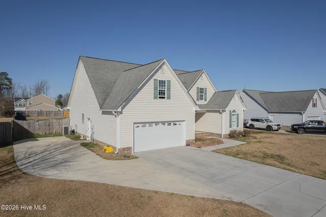 $319,500 | 124 Weste Avenue, Jacksonville, NC 28540