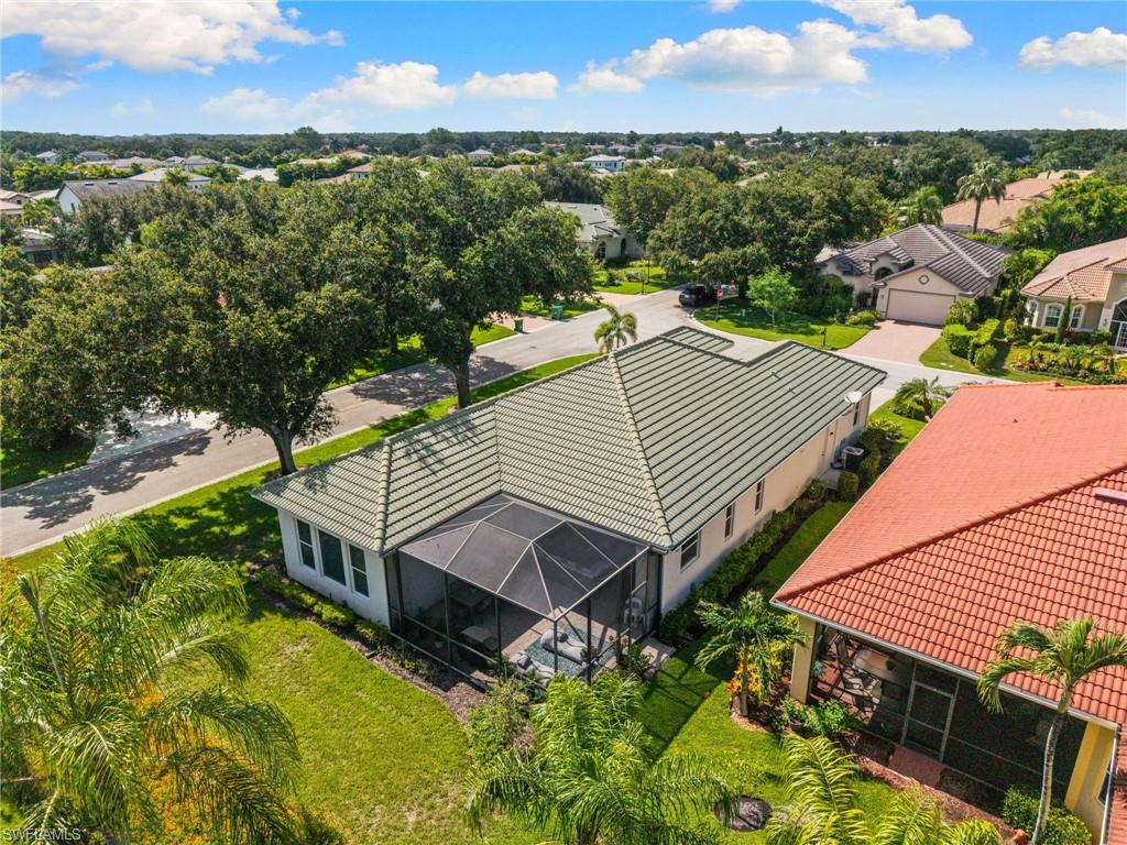 4208 Hampton Lane Naples, FL 34119 - Photo 39 of 48