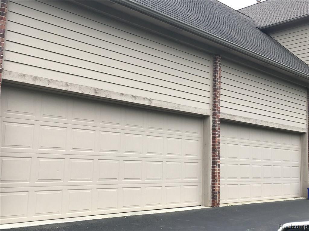 4580 Clifford Road Brighton, MI 48116 - Photo 17 of 17 IMG_5411.JPG
