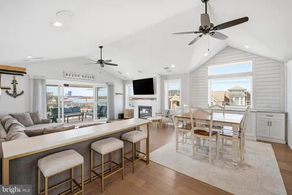 $1,950,000 | 2500 Bayshore Avenue, Brigantine, NJ 08203