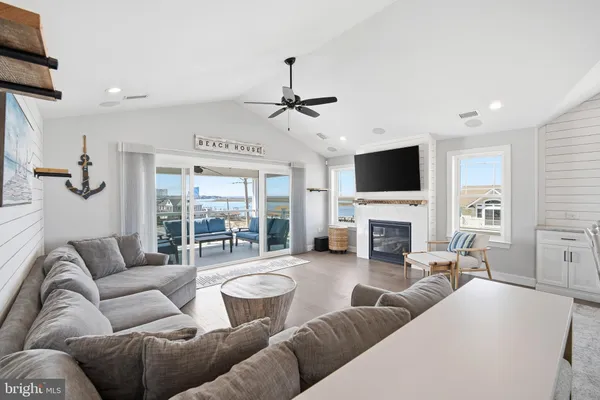 $1,950,000 | 2500 Bayshore Avenue, Brigantine, NJ 08203
