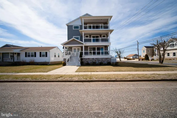 $1,950,000 | 2500 Bayshore Avenue, Brigantine, NJ 08203