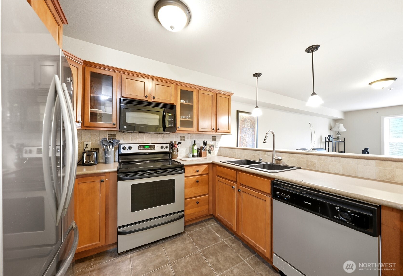 680 32nd Street, Unit C308 Bellingham, WA 98225 - Photo 12 of 22