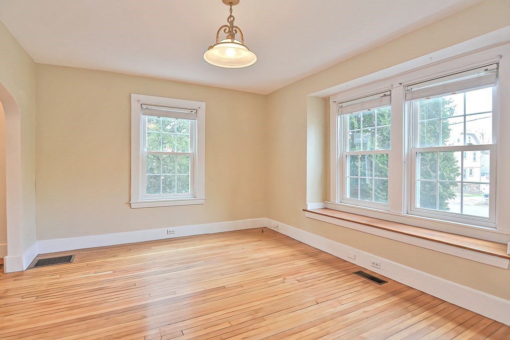 114 Jones Road, Unit 114 Hopedale, MA 01747 - Photo 9 of 30 Gallery Image 9