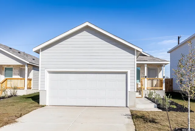 $1,800 | 1515 Neria Loop, San Antonio, TX 78224