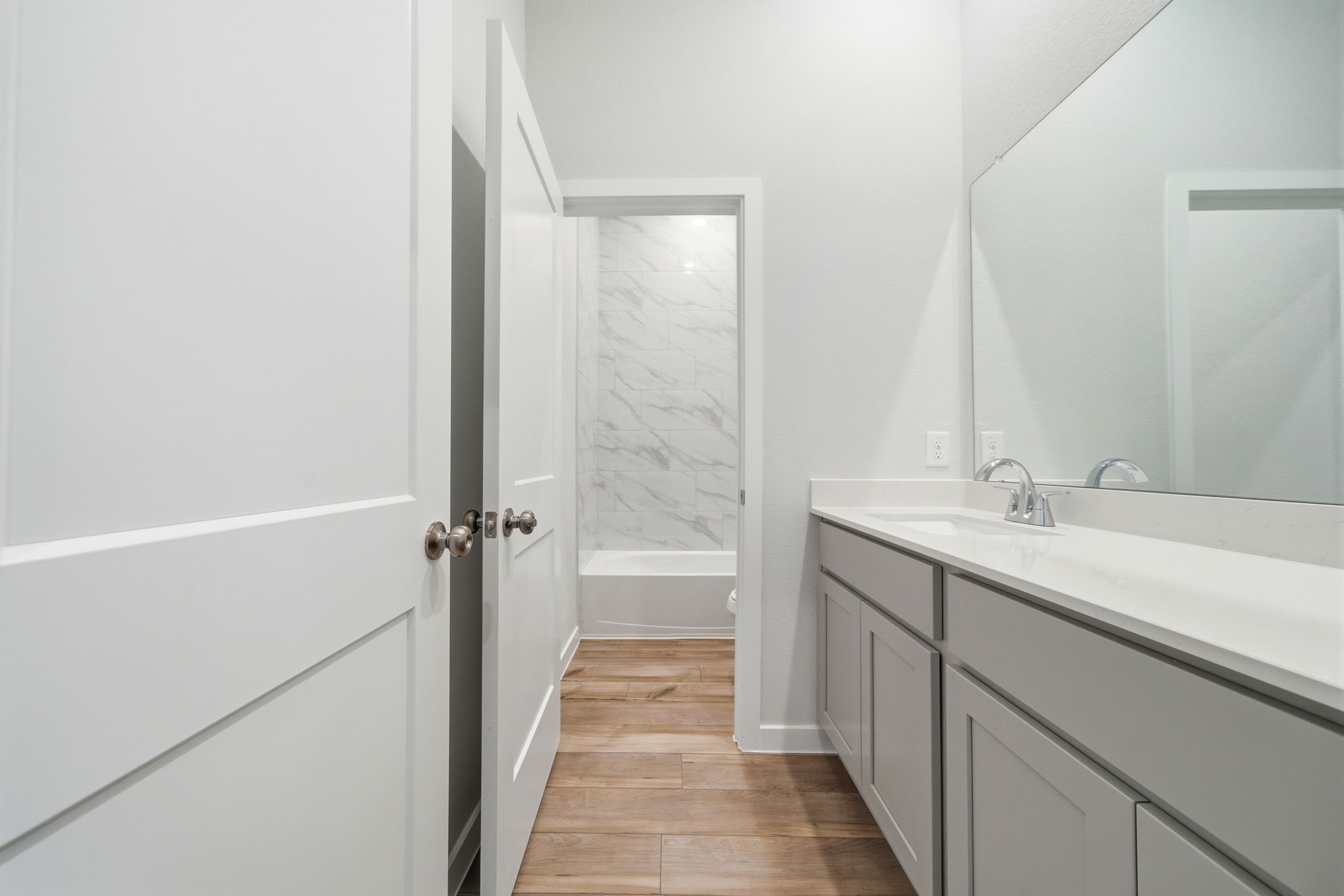 1608 Elm Place Angleton, TX 77515 - Photo 21 of 37 Representative Photo