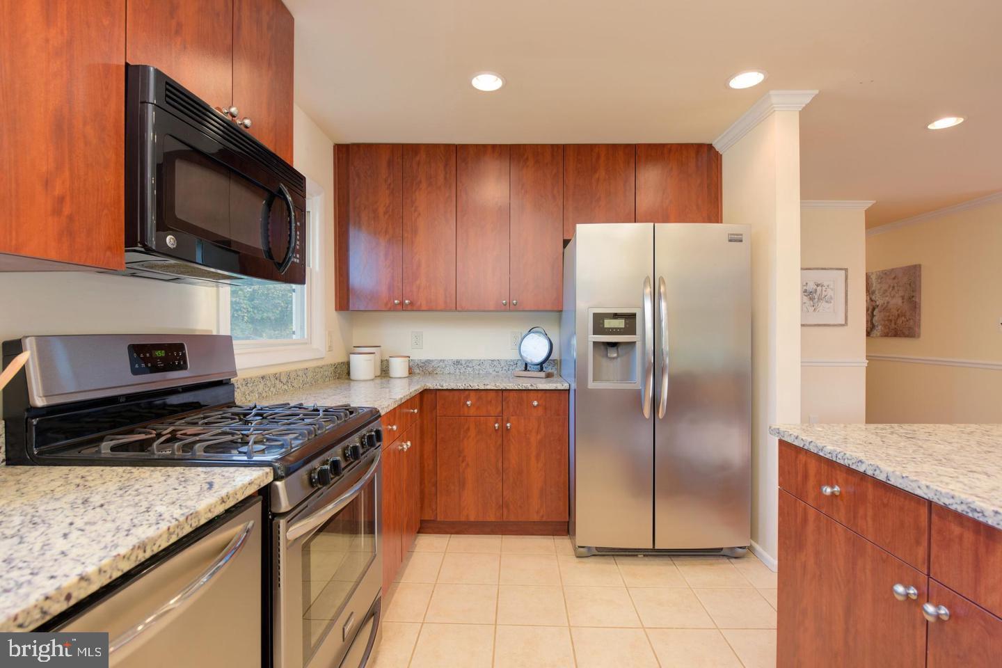 8506 Wagon Wheel Road Alexandria, VA 22309 - Photo 9 of 37