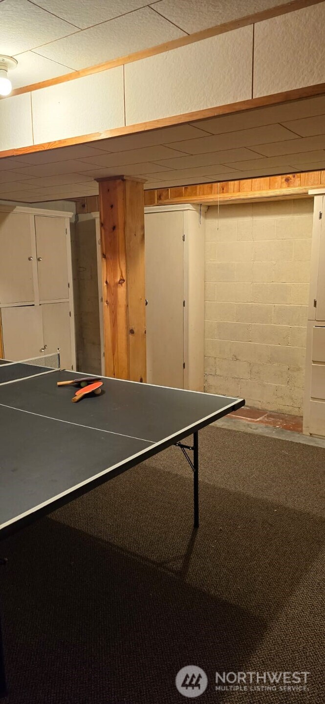 237 C Street Southwest Castle Rock, WA 98611 - Photo 27 of 33 a view of a air conditioner