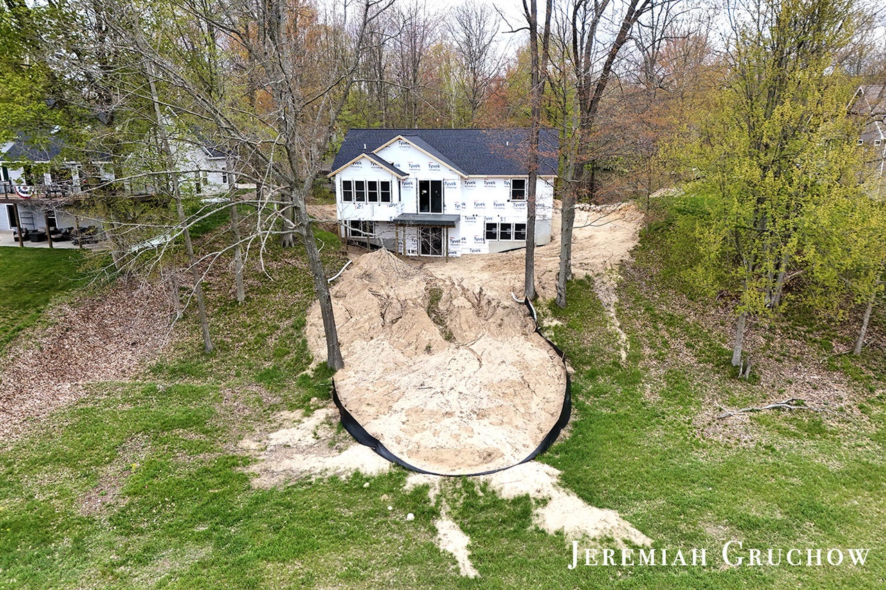 9220 Ranger Drive, Unit 9 Stanwood, MI 49346 - Photo 31 of 34