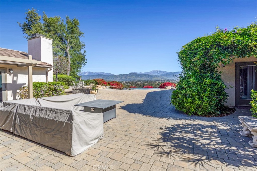 1833 Rancho Tujunga Drive Covina, CA 91724 - Photo 48 of 65