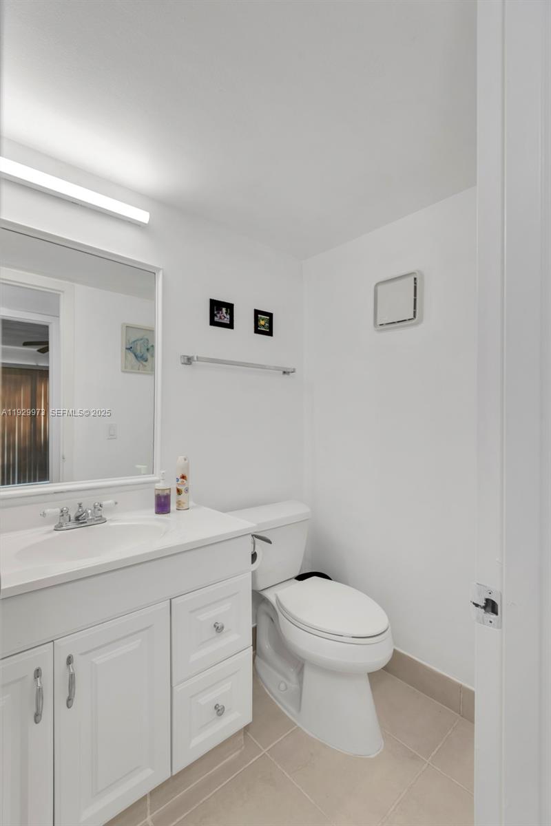 130 Brighton Drive, Unit D Boca Raton, FL 33434 - Photo 15 of 39