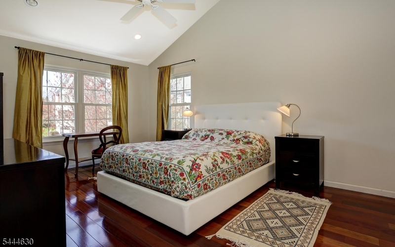 18 Knox Court Bernards, NJ 07920 - Photo 13 of 18