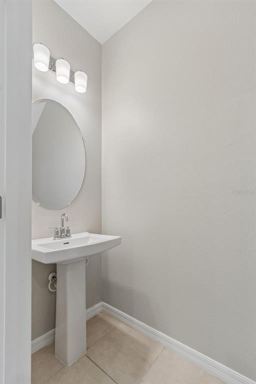 2470 Paravane Way Wesley Chapel, FL 33543 - Photo 12 of 47
