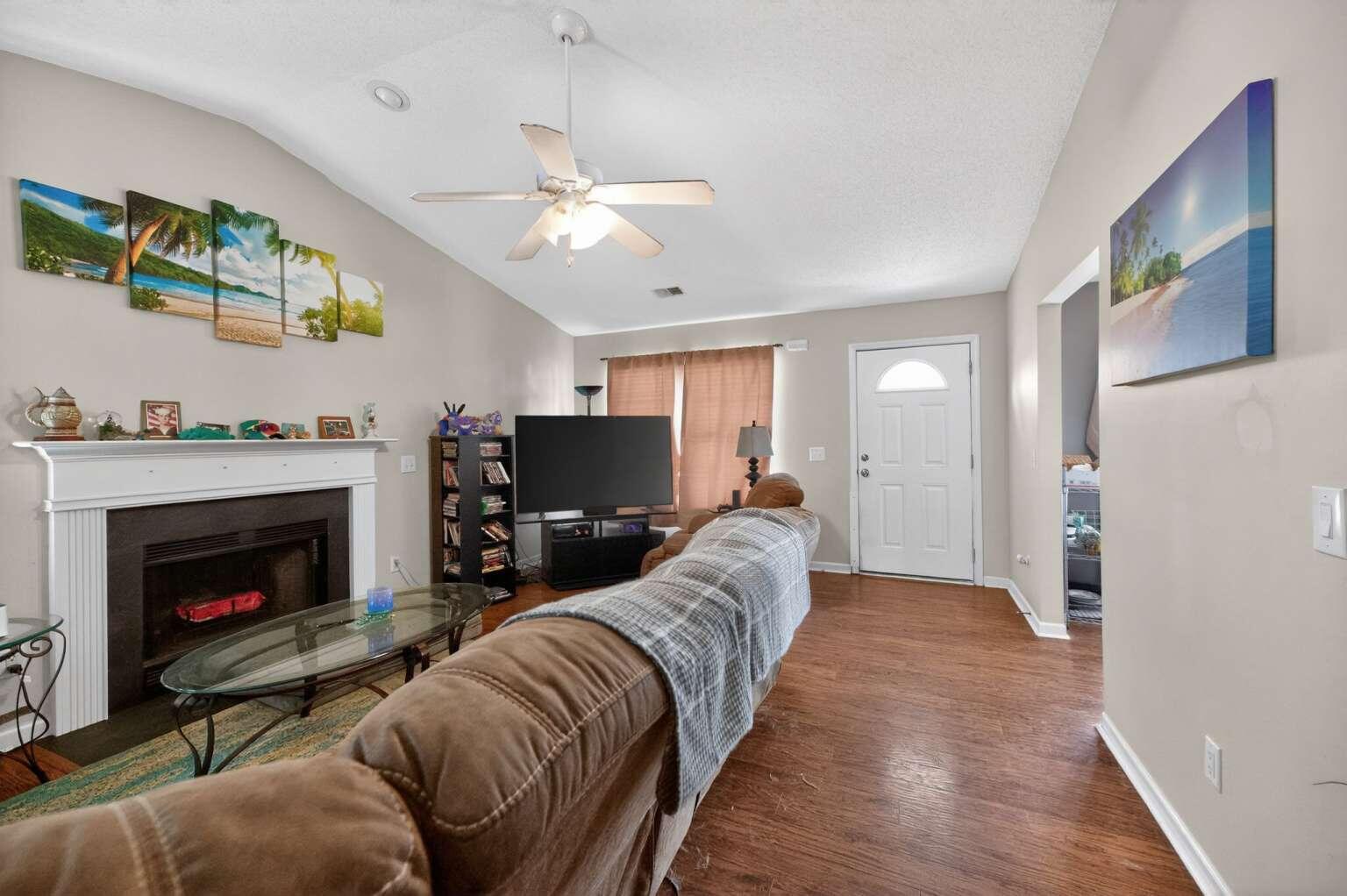 306 Springdale Court Summerville, SC 29486 - Photo 11 of 24 Trapp.11