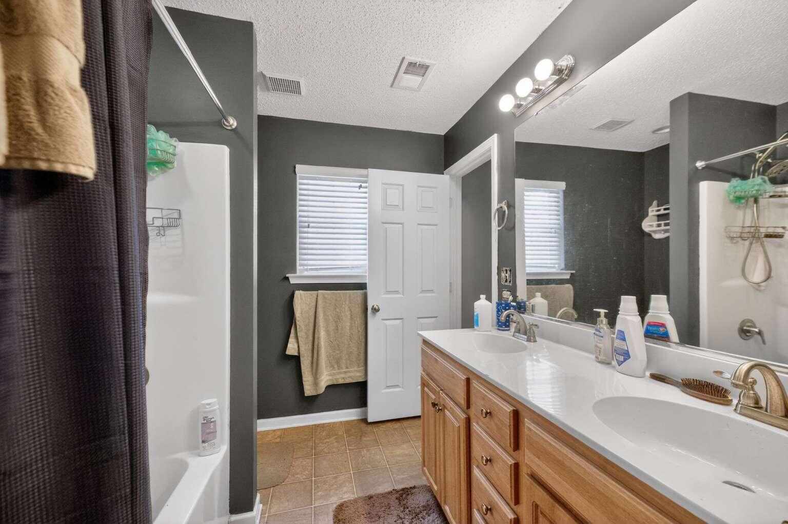 306 Springdale Court Summerville, SC 29486 - Photo 17 of 24 Trapp.17