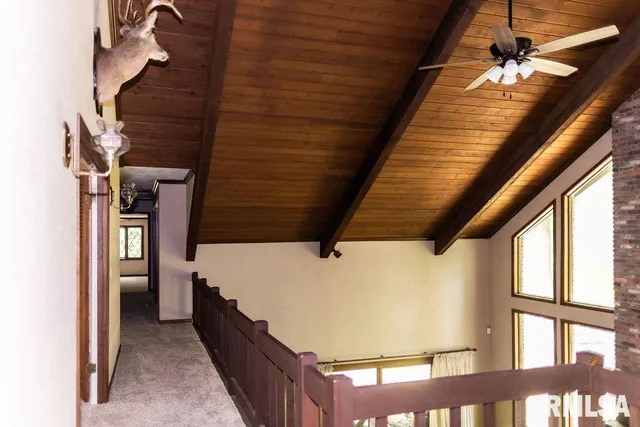 $1 | 26266 East Co Road 700 North, Easton, IL 62633