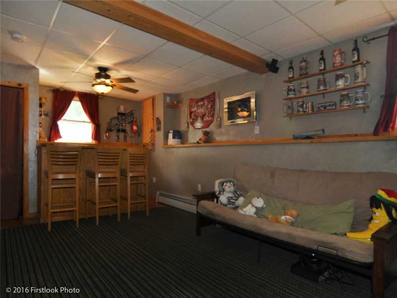 7 Haywood Road Coventry, RI 02816 - Photo 23 of 25 Den/Family/Great Room.