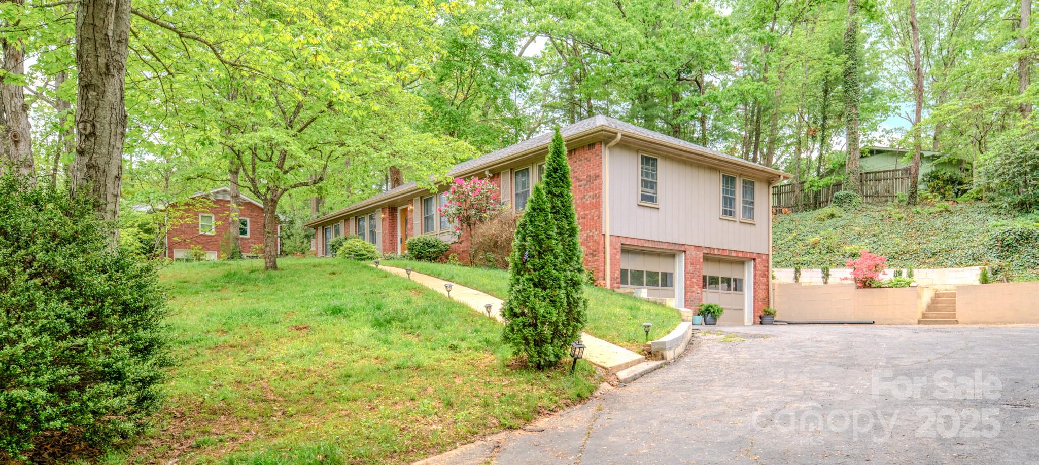 6 Chipmunk Cove Road Asheville, NC 28804 - Photo 1 of 28 Gallery Image 1