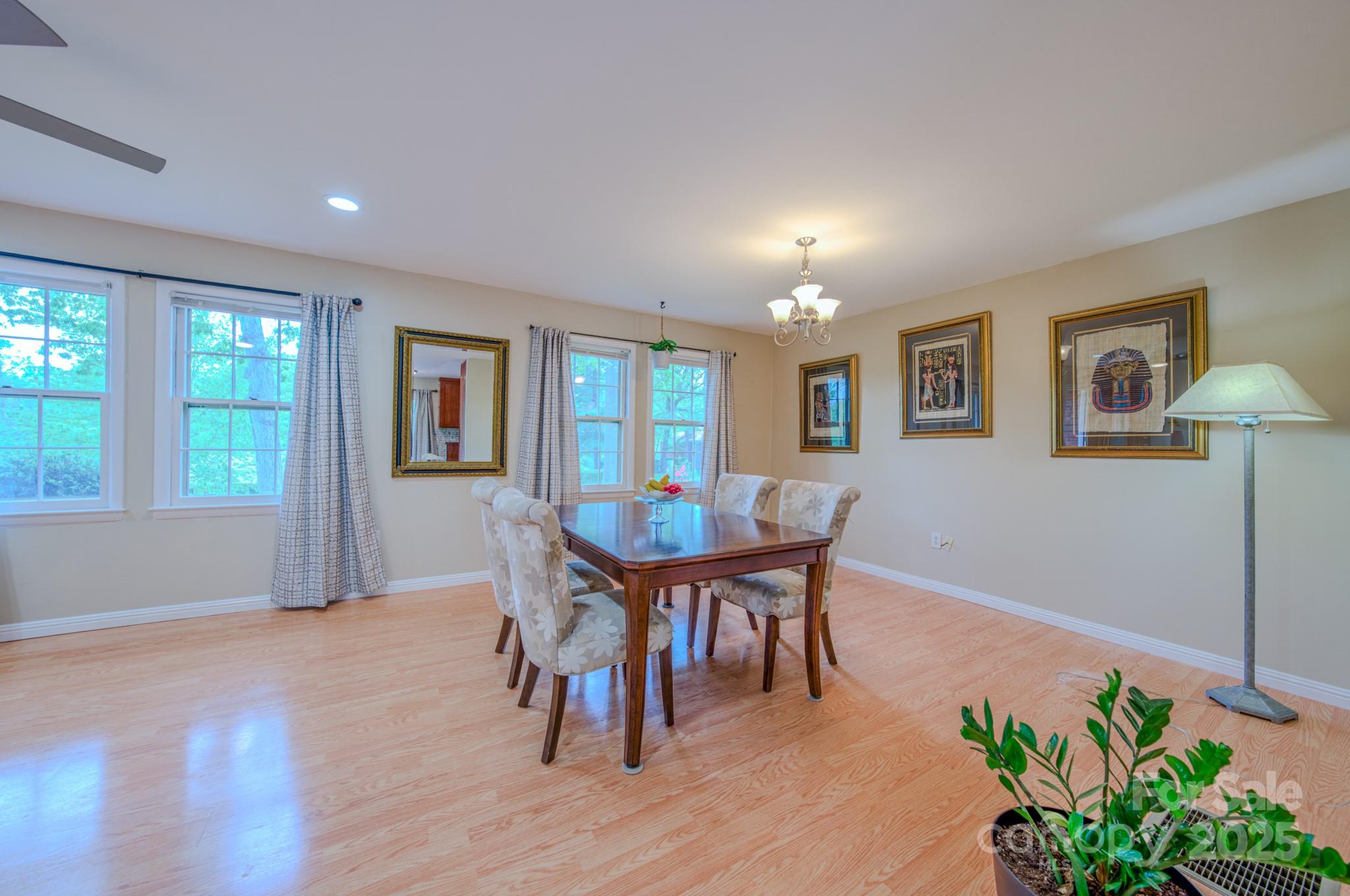 6 Chipmunk Cove Road Asheville, NC 28804 - Photo 13 of 28 Gallery Image 13