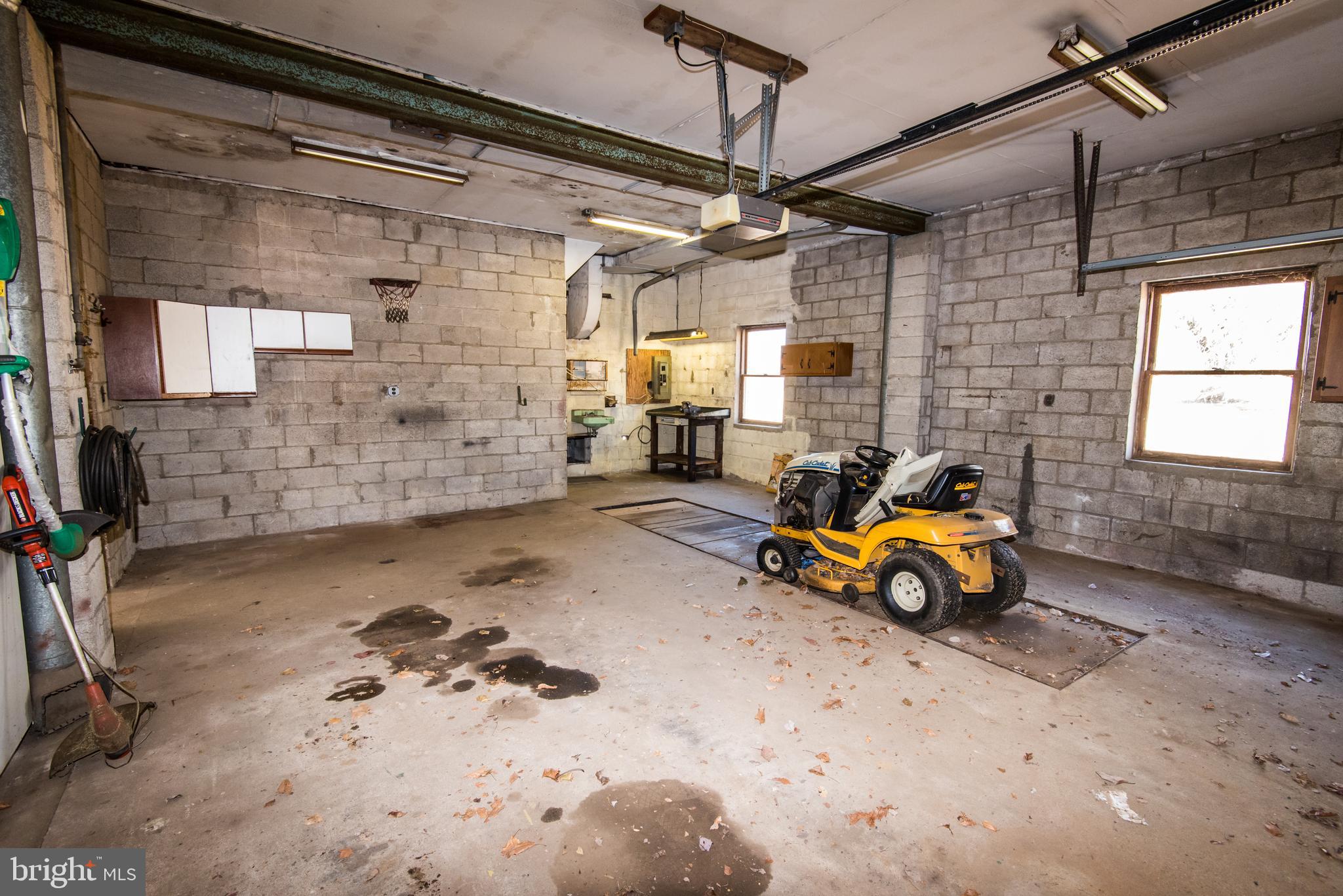 139 Mattson Road Garnet Valley, PA 19060 - Photo 31 of 39 Oversized Two Vehicle Garage