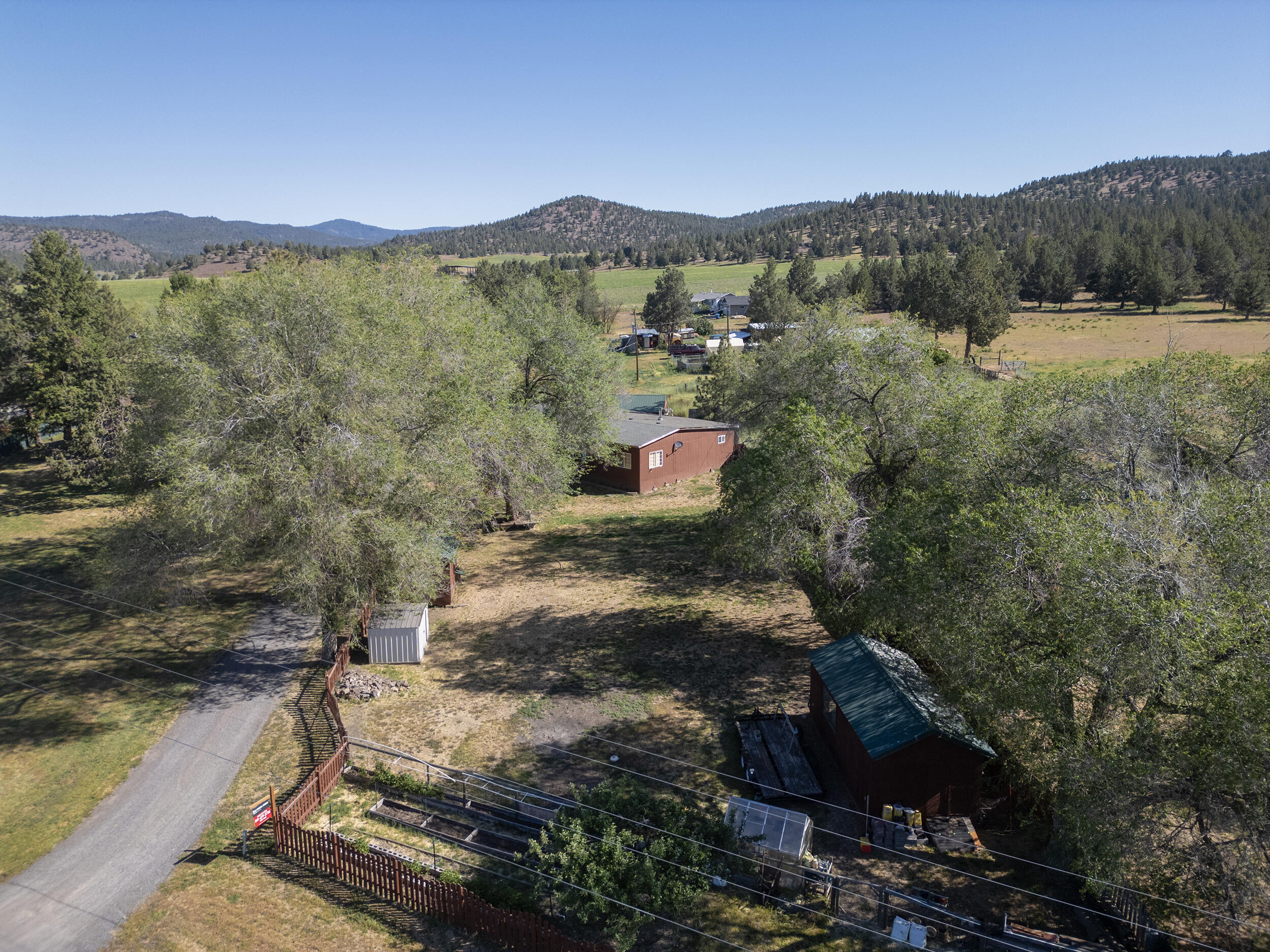 1940 Dobbs Road Prineville, OR 97754 - Photo 28 of 31 Dodds Drone_1 copy