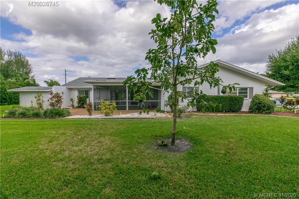 2052 Southeast Pyramid Road Port St. Lucie, FL 34952 - Photo 33 of 36 Gallery Image 33