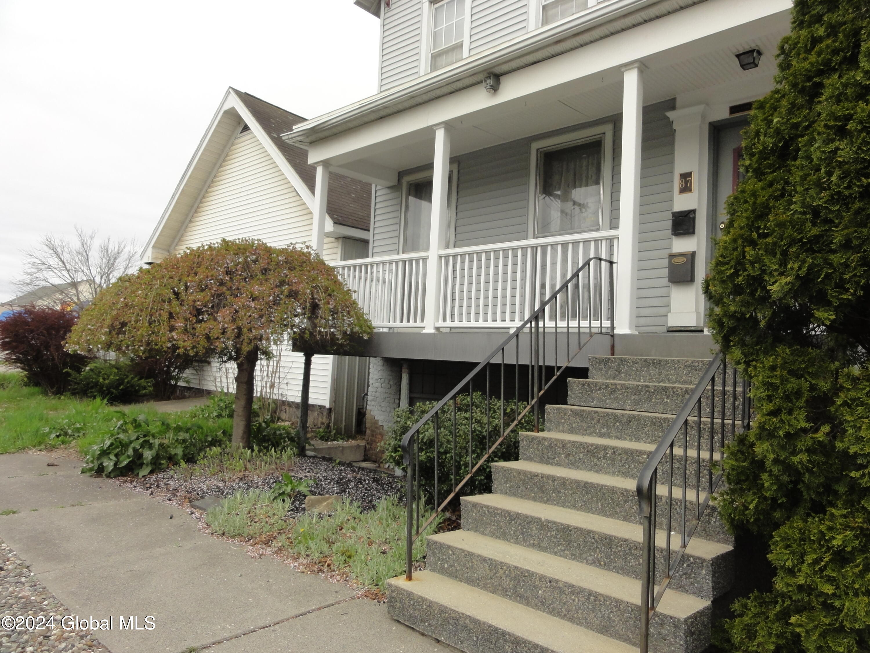 87 Washington Street Rensselaer, NY 12144 - Photo 14 of 16 DSC04853