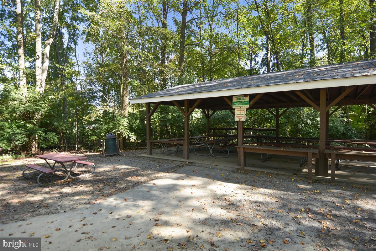 802 Tapawingo Road Southwest Vienna, VA 22180 - Photo 44 of 53 Gallery Image 44