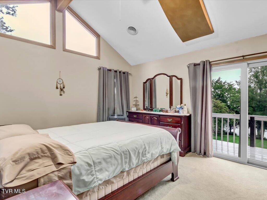 220 Shane Lane Bean Station, TN 37708 - Photo 14 of 37 220 Shane Ln - 14