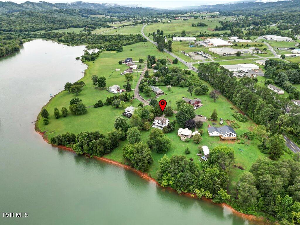 220 Shane Lane Bean Station, TN 37708 - Photo 31 of 37 220 Shane Ln - 31