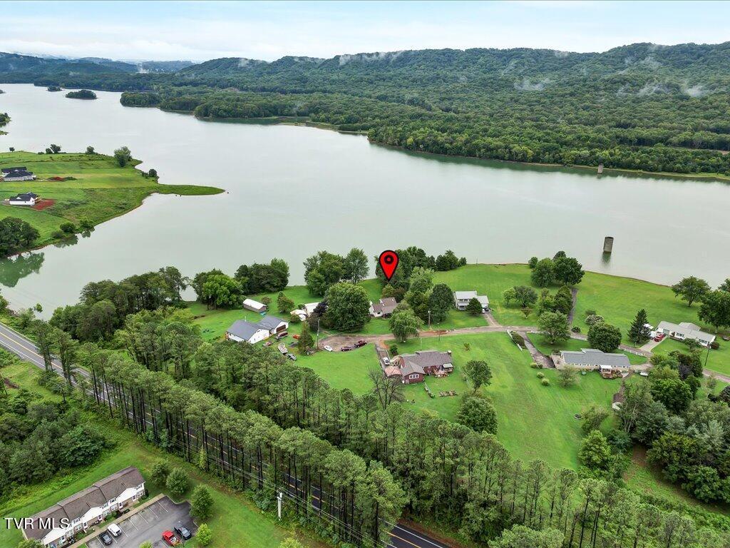 220 Shane Lane Bean Station, TN 37708 - Photo 32 of 37 220 Shane Ln - 32